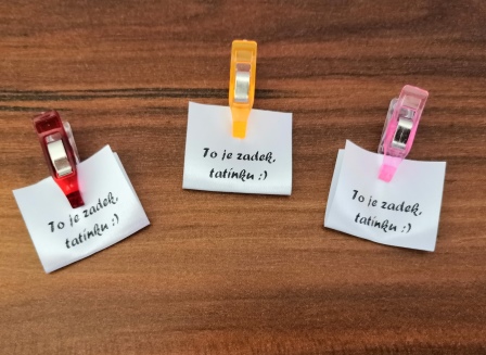 Saténové textilní etikety - to je zadek, tatínku 30x50