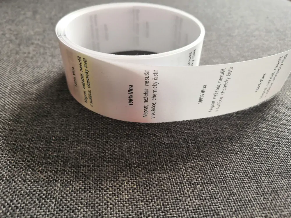 Textilní saténové etikety 30x30 mm - písemný popis