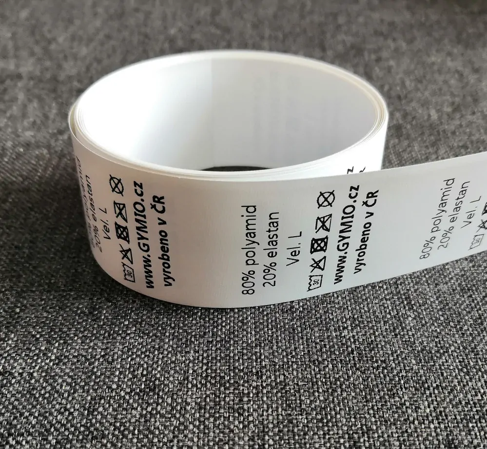 Textilní nylonové etikety s Vaším logem 30x40 mm - písemný popis